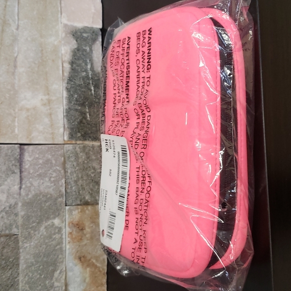 Nordstrom Tech Travel Organizer - Picture 6 of 6